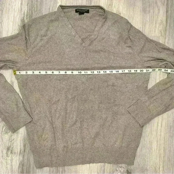 Banana Republic Luxury Blend V-Neck Sweater Silk Cashmere Cotton Size L - Picture 4 of 7